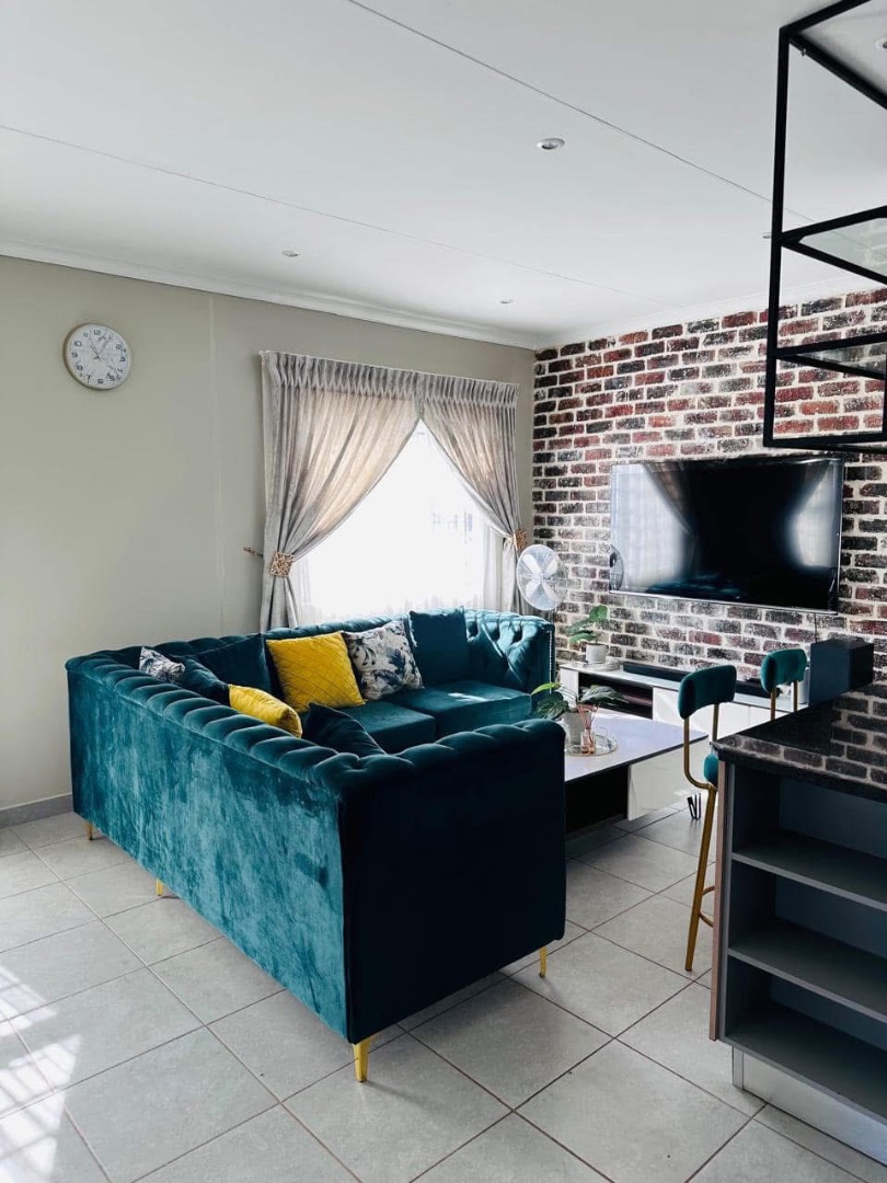 4 Bedroom Property for Sale in Lotus Gardens Gauteng