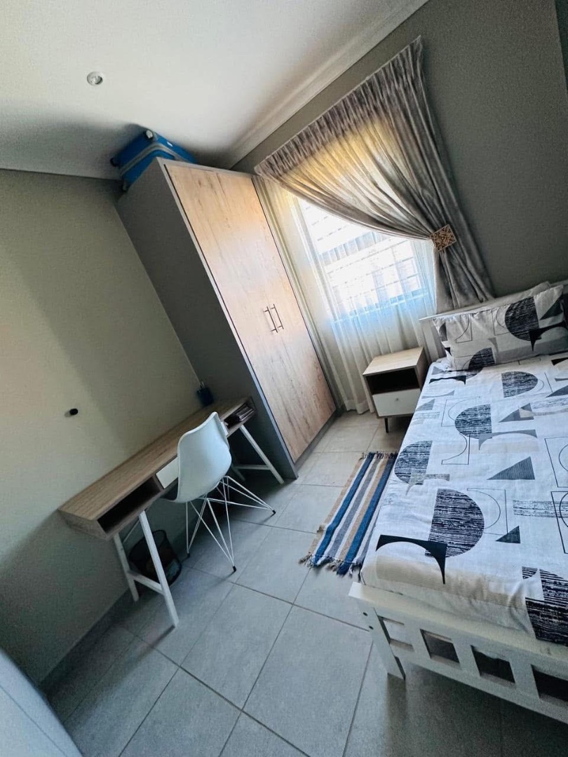 4 Bedroom Property for Sale in Lotus Gardens Gauteng