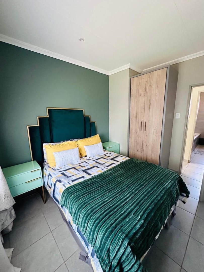 4 Bedroom Property for Sale in Lotus Gardens Gauteng