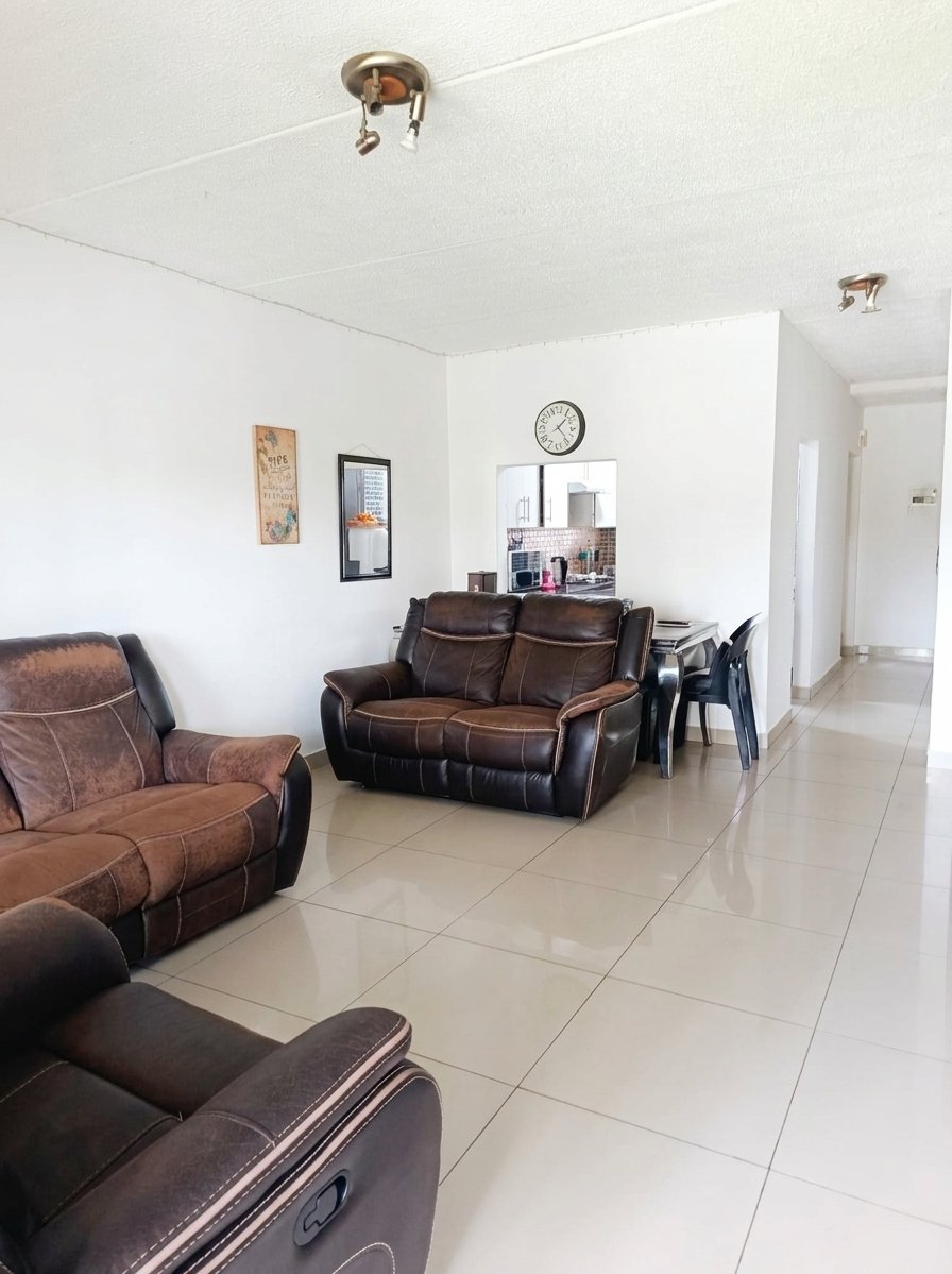 2 Bedroom Property for Sale in Buccleuch Gauteng