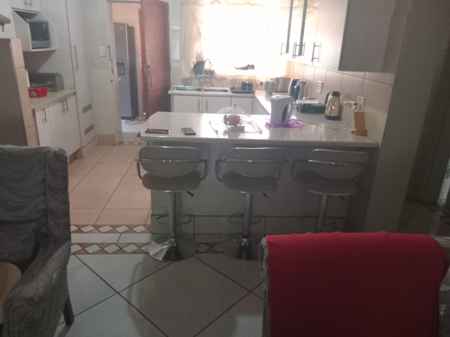 3 Bedroom Property for Sale in East Lynne Gauteng