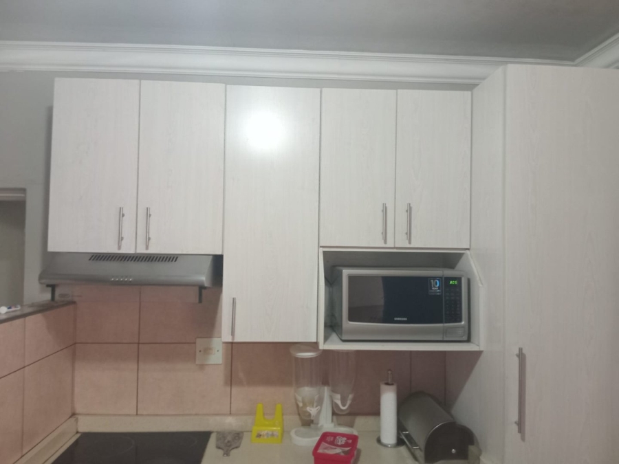 3 Bedroom Property for Sale in East Lynne Gauteng
