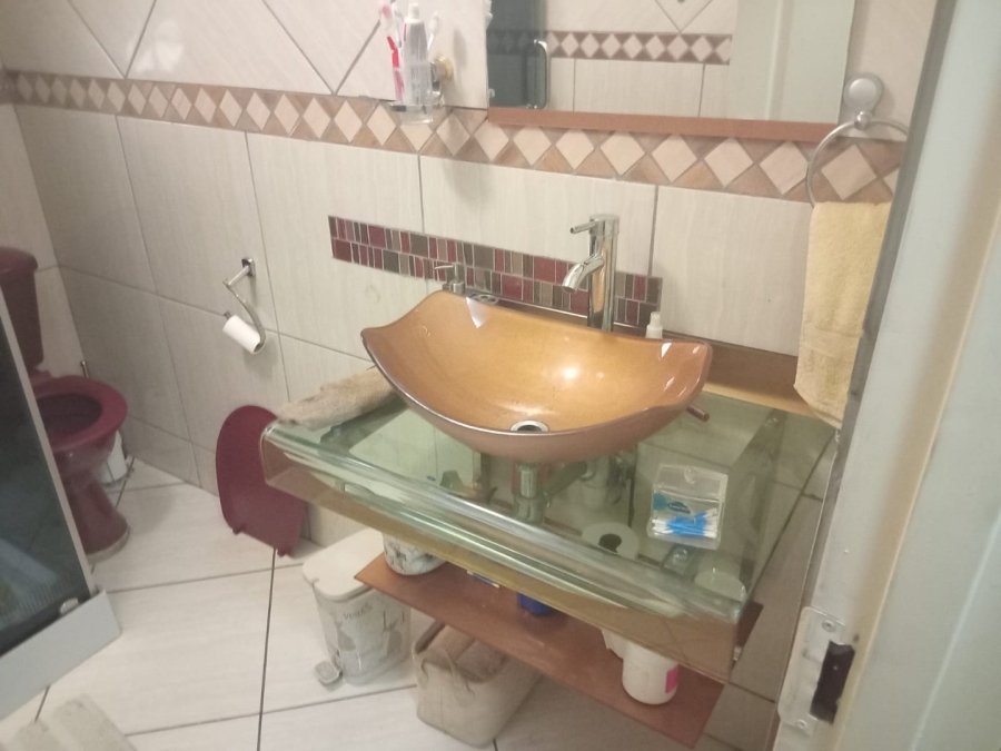 3 Bedroom Property for Sale in East Lynne Gauteng