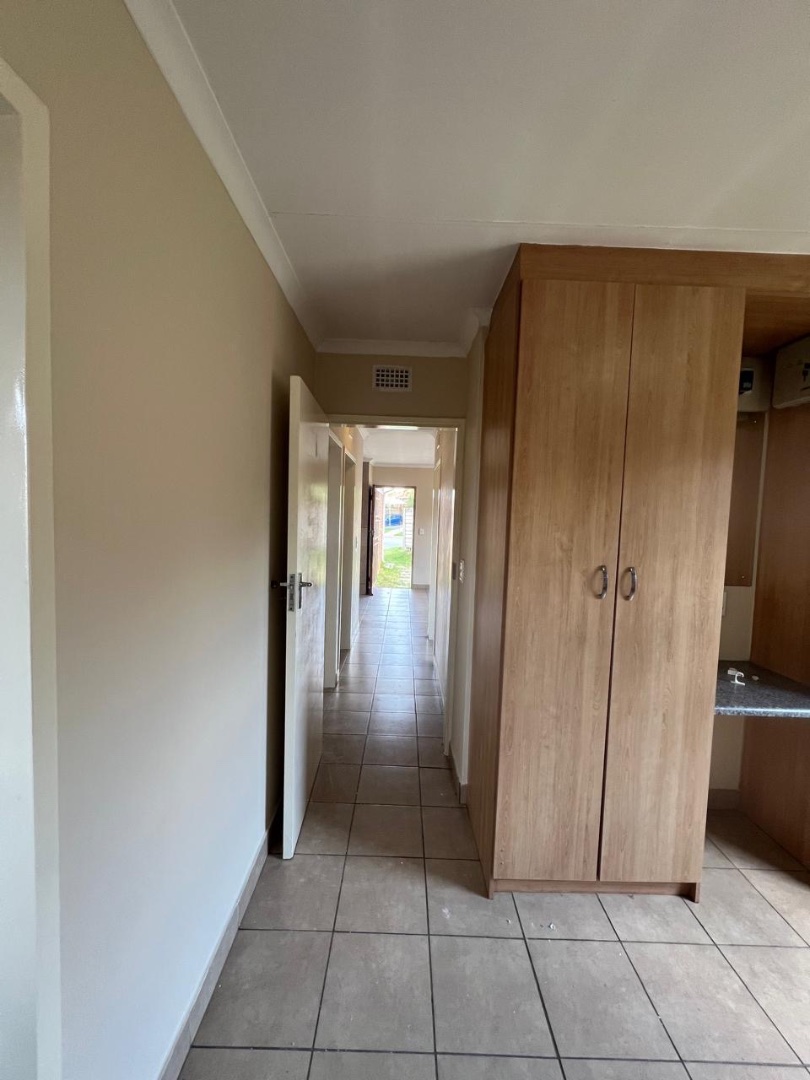 3 Bedroom Property for Sale in Thatch Hill Estate Gauteng