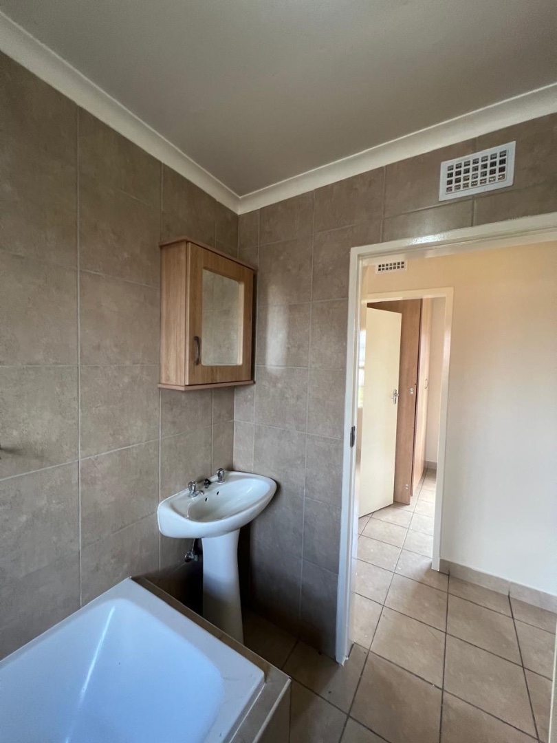 3 Bedroom Property for Sale in Thatch Hill Estate Gauteng