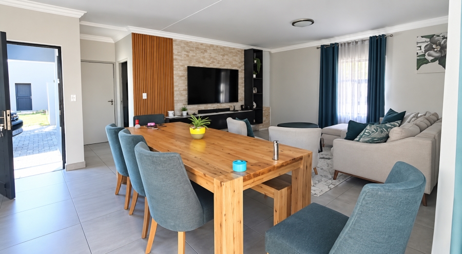 3 Bedroom Property for Sale in Rua Vista Gauteng