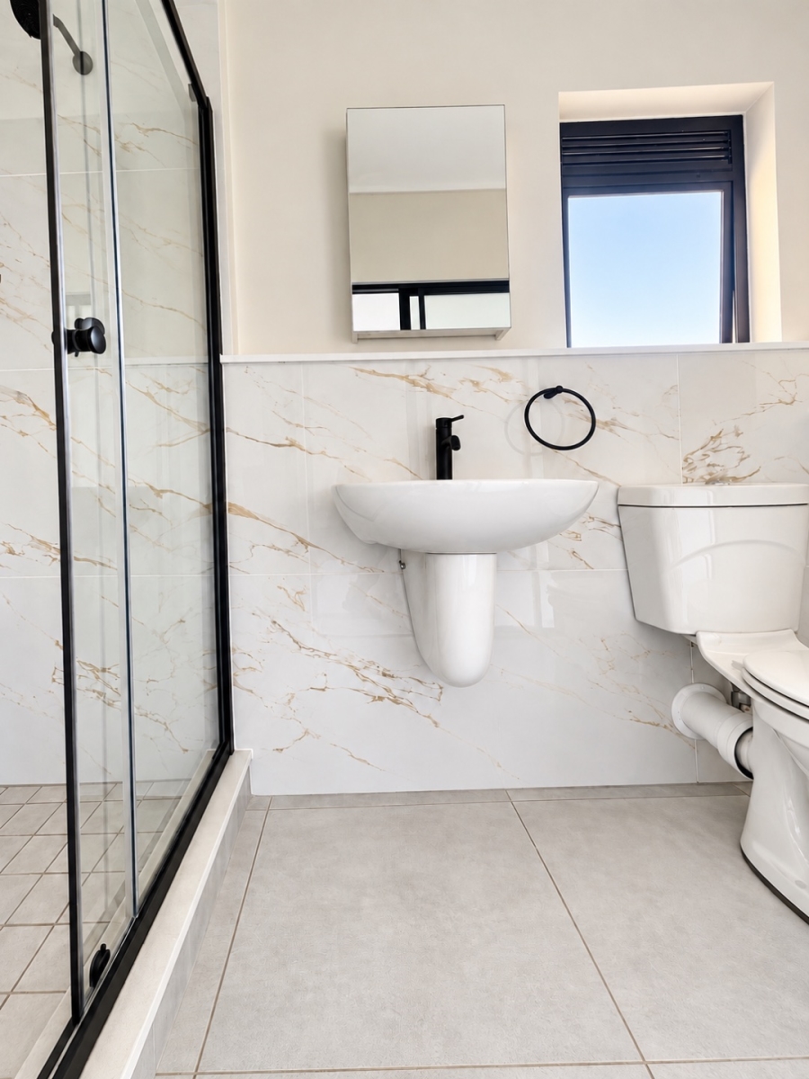 To Let 2 Bedroom Property for Rent in Crowthorne AH Gauteng