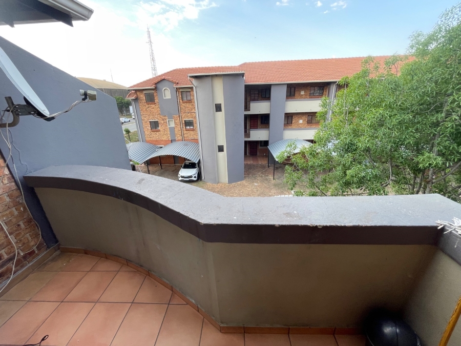 To Let 2 Bedroom Property for Rent in Carlswald Gauteng