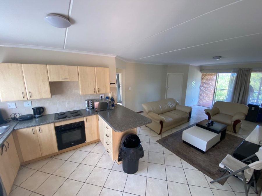 2 Bedroom Property for Sale in Heuweloord Gauteng