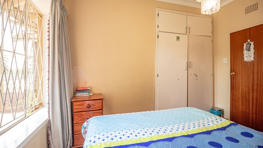 4 Bedroom Property for Sale in Mondeor Gauteng