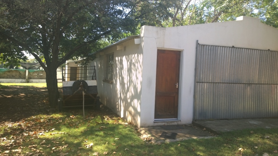 Commercial Property for Sale in Knopjeslaagte Gauteng