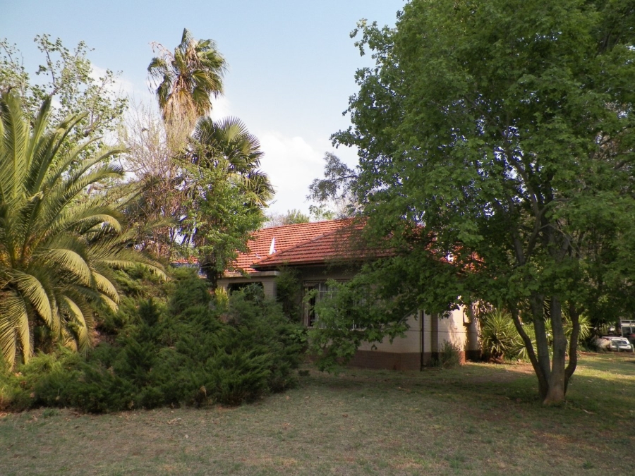 Commercial Property for Sale in Knopjeslaagte Gauteng