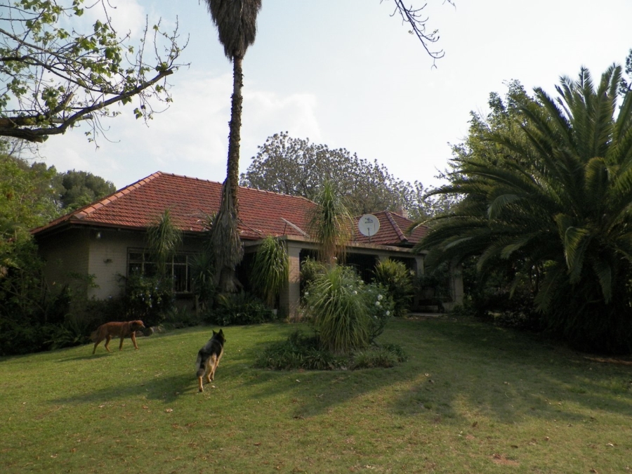 Commercial Property for Sale in Knopjeslaagte Gauteng