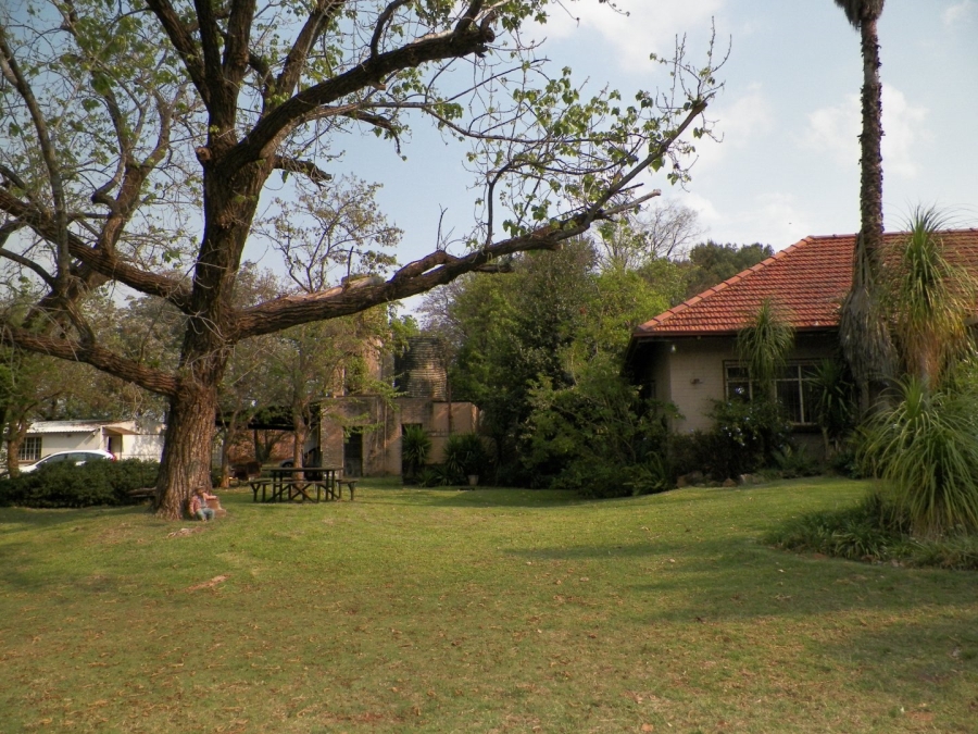 Commercial Property for Sale in Knopjeslaagte Gauteng