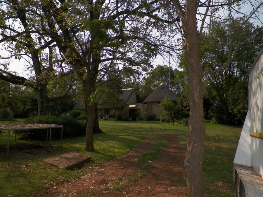 Commercial Property for Sale in Knopjeslaagte Gauteng