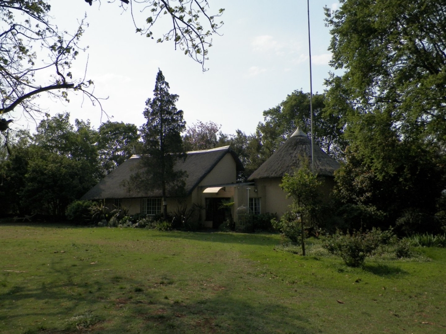 Commercial Property for Sale in Knopjeslaagte Gauteng