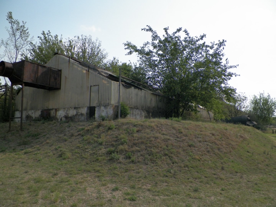 Commercial Property for Sale in Knopjeslaagte Gauteng