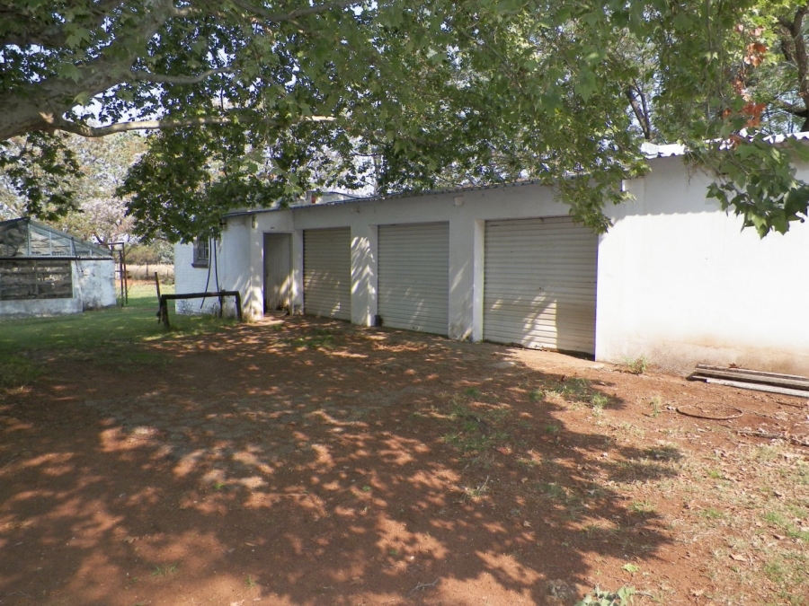 Commercial Property for Sale in Knopjeslaagte Gauteng