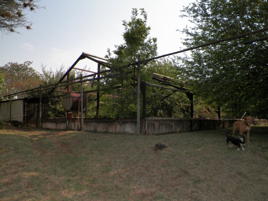 Commercial Property for Sale in Knopjeslaagte Gauteng