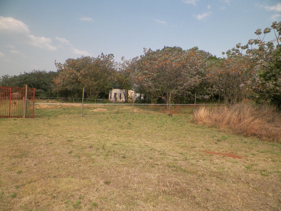 Commercial Property for Sale in Knopjeslaagte Gauteng
