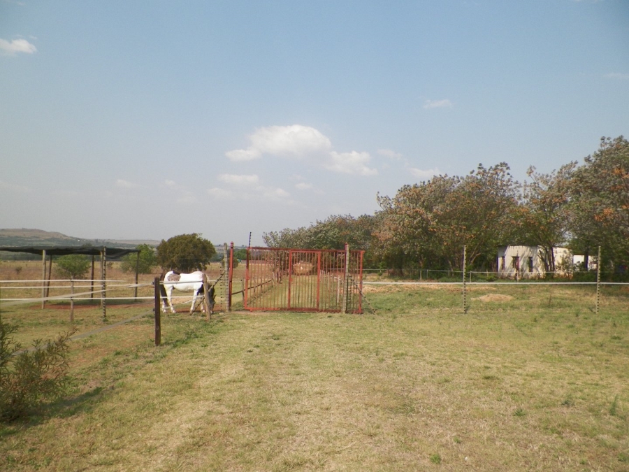 Commercial Property for Sale in Knopjeslaagte Gauteng