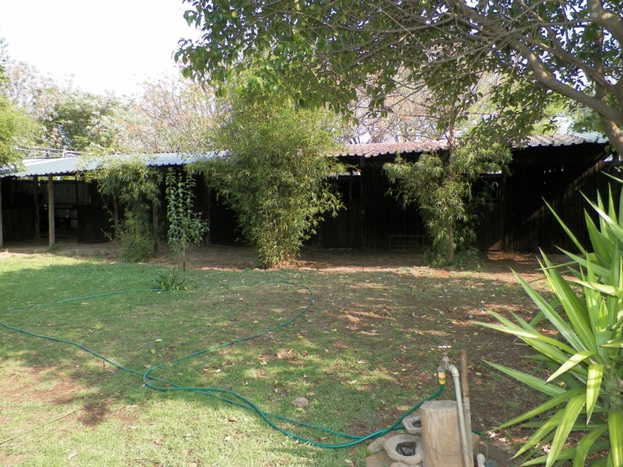 Commercial Property for Sale in Knopjeslaagte Gauteng