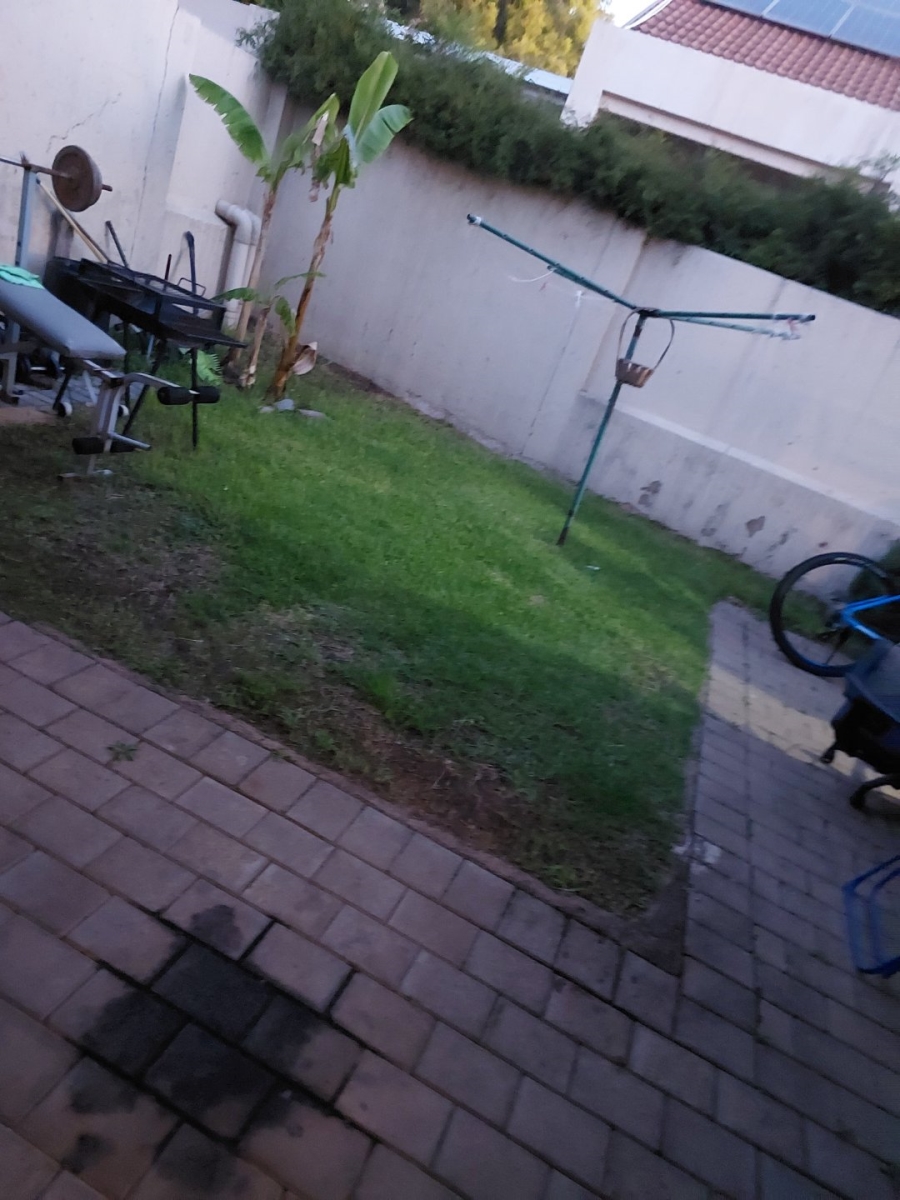 3 Bedroom Property for Sale in Sunninghill Gauteng