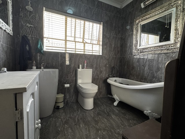 3 Bedroom Property for Sale in Edleen Gauteng