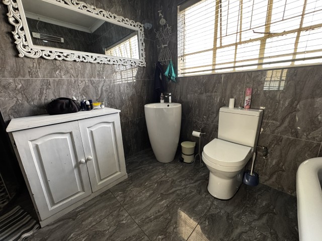 3 Bedroom Property for Sale in Edleen Gauteng