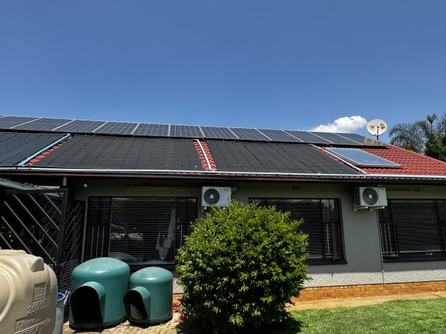 3 Bedroom Property for Sale in Edleen Gauteng