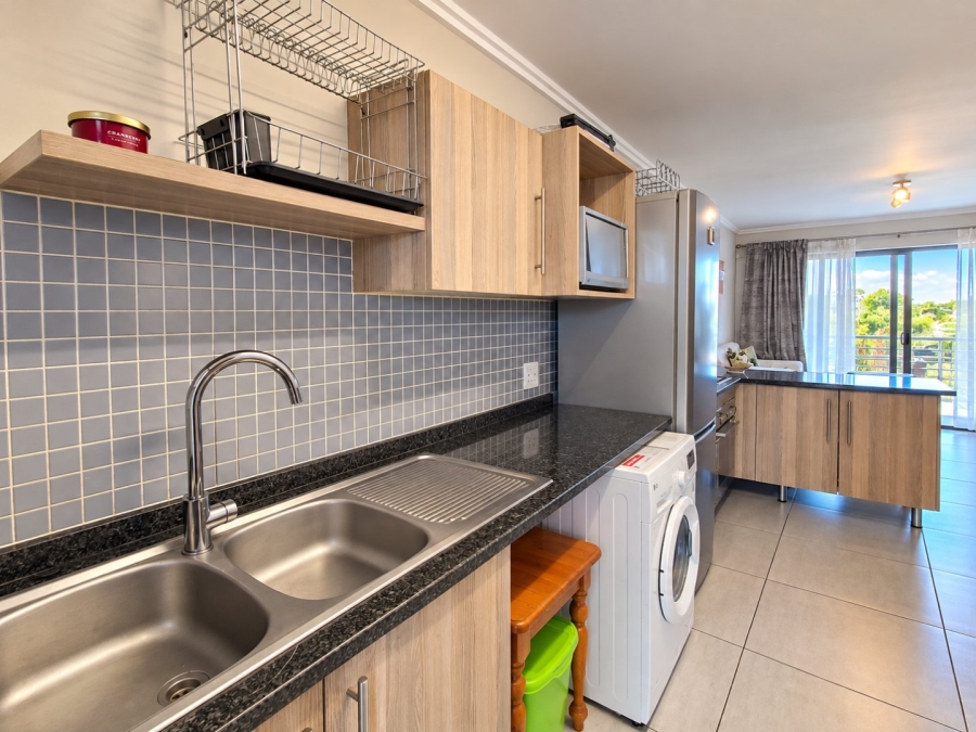 2 Bedroom Property for Sale in Sebenza Gauteng