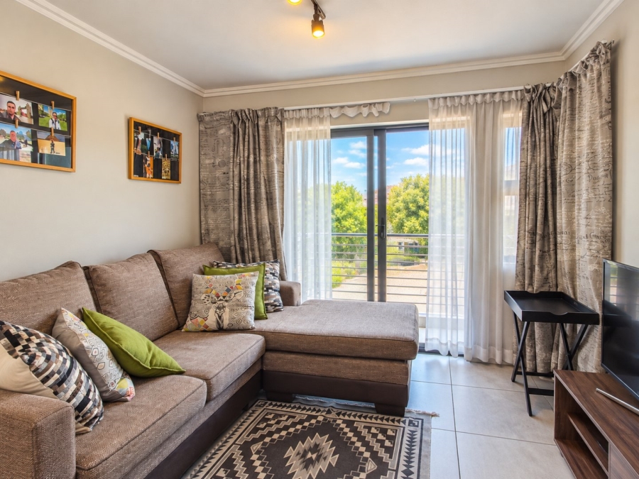 2 Bedroom Property for Sale in Sebenza Gauteng