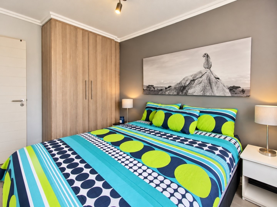 2 Bedroom Property for Sale in Sebenza Gauteng
