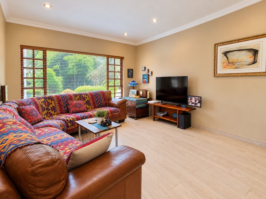 3 Bedroom Property for Sale in Highway Gardens Gauteng