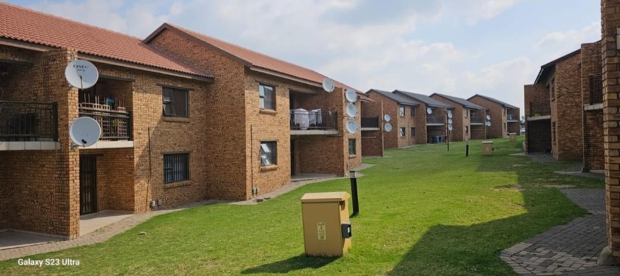 To Let 2 Bedroom Property for Rent in Witfield Gauteng