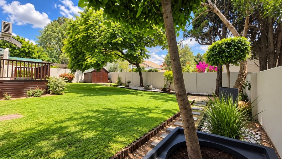 3 Bedroom Property for Sale in Lonehill Gauteng