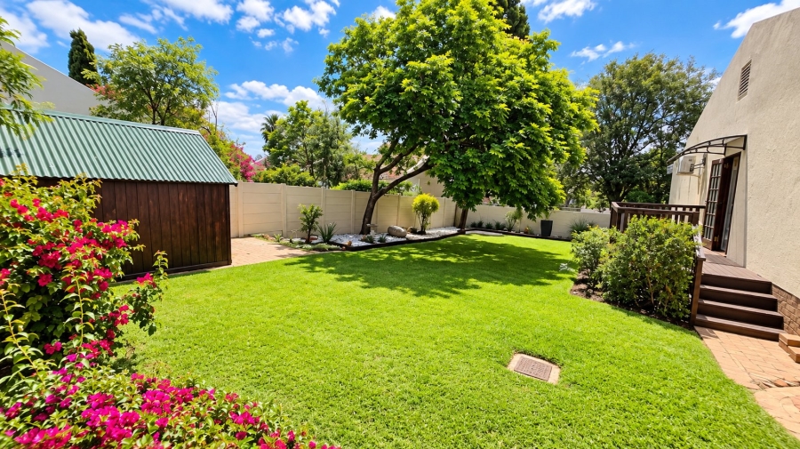 3 Bedroom Property for Sale in Lonehill Gauteng