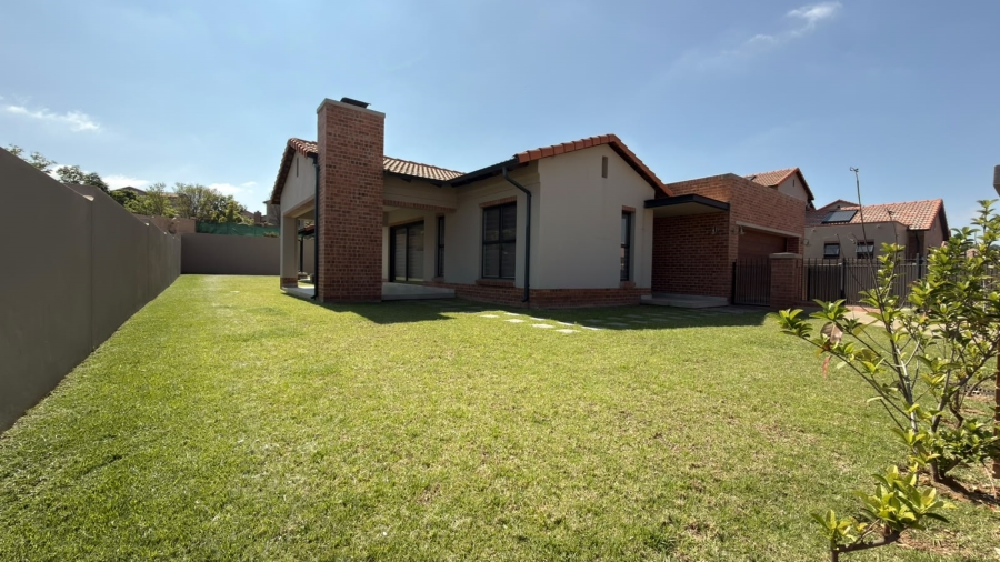 To Let 3 Bedroom Property for Rent in Avianto Estates Gauteng
