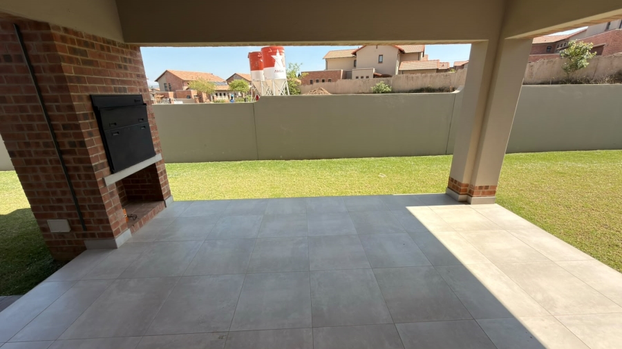 To Let 3 Bedroom Property for Rent in Avianto Estates Gauteng