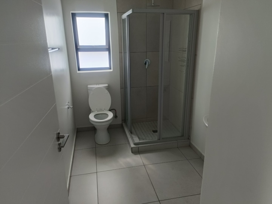 To Let 3 Bedroom Property for Rent in Broadacres Gauteng