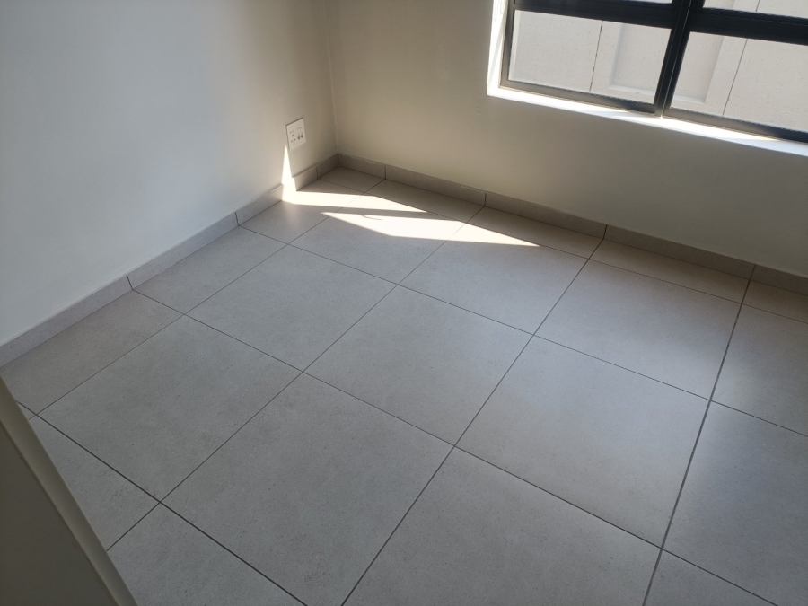 To Let 3 Bedroom Property for Rent in Broadacres Gauteng