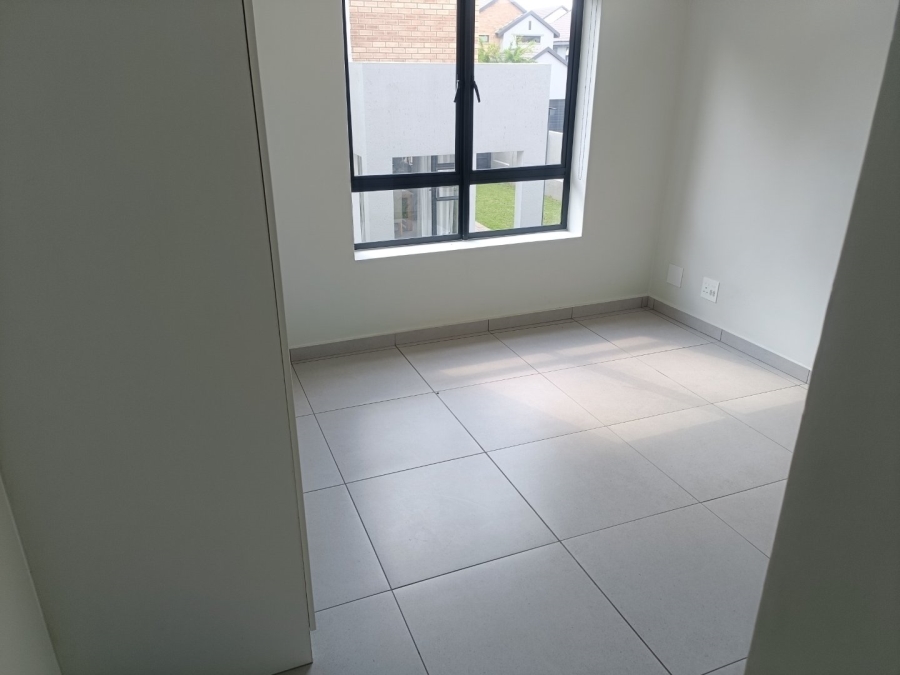 To Let 3 Bedroom Property for Rent in Broadacres Gauteng