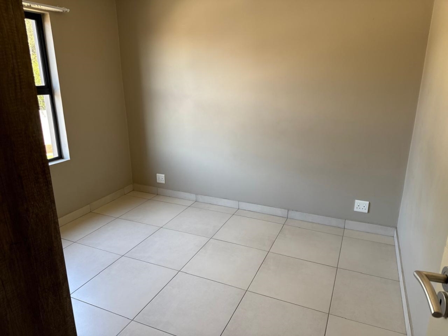 To Let 2 Bedroom Property for Rent in Carlswald Gauteng