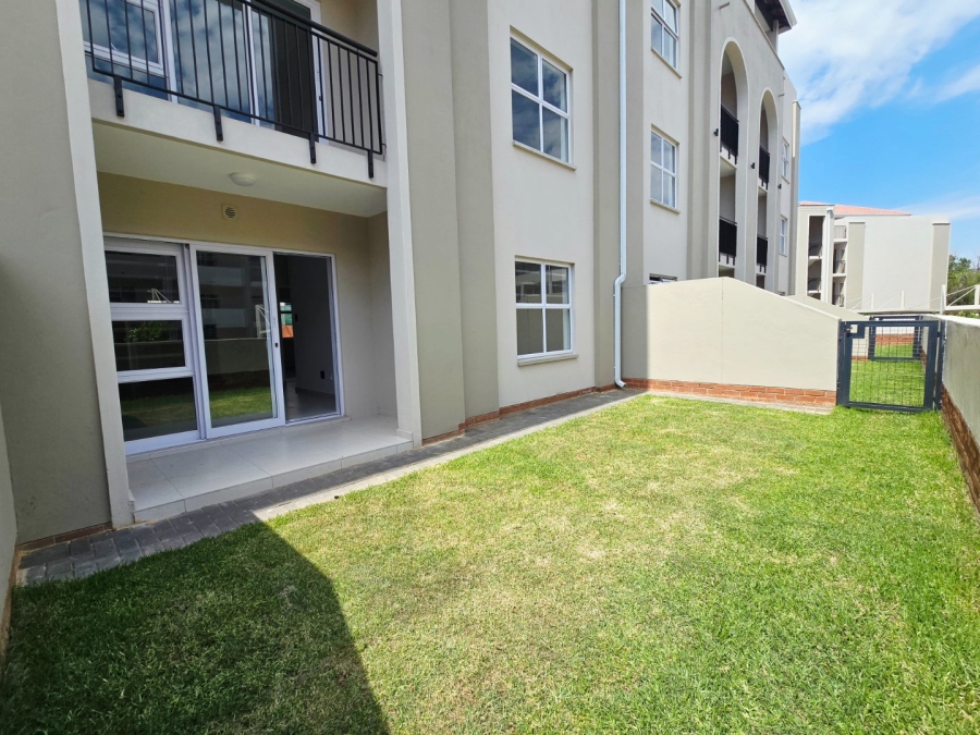 To Let 2 Bedroom Property for Rent in Magaliessig Gauteng
