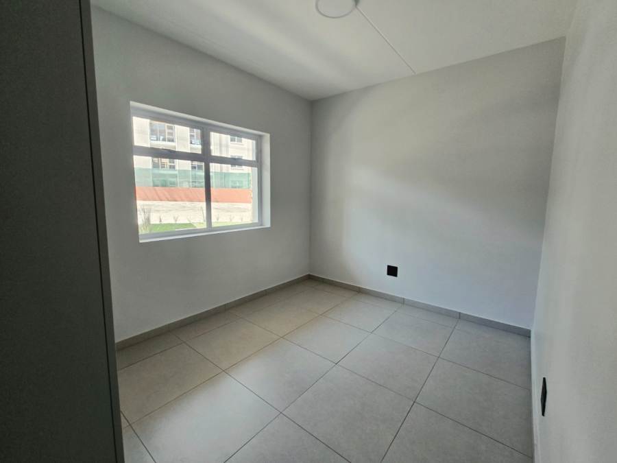 To Let 2 Bedroom Property for Rent in Magaliessig Gauteng