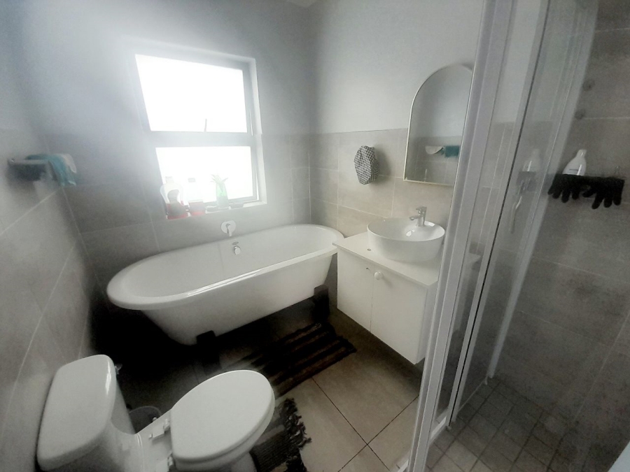 3 Bedroom Property for Sale in Thatchfield Ridge Gauteng