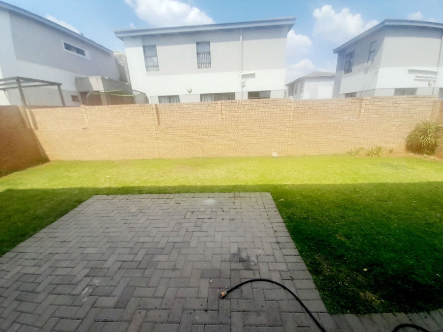 3 Bedroom Property for Sale in Thatchfield Ridge Gauteng