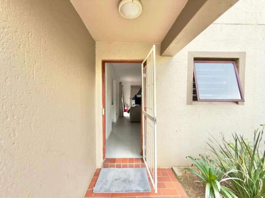 2 Bedroom Property for Sale in New Market Park Gauteng