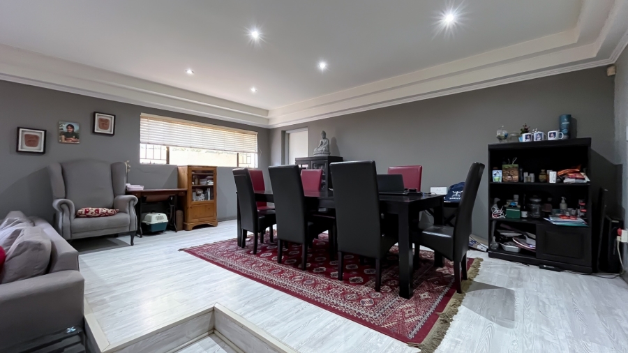 4 Bedroom Property for Sale in Highway Gardens Gauteng