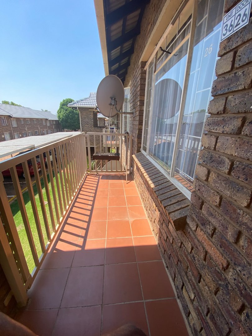 2 Bedroom Property for Sale in Highveld Gauteng